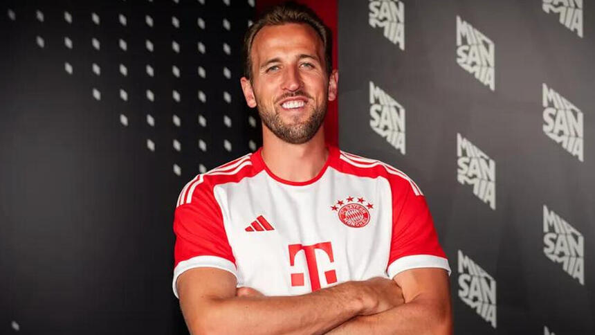 Harry Kane com a camisa do Bayern de Munique