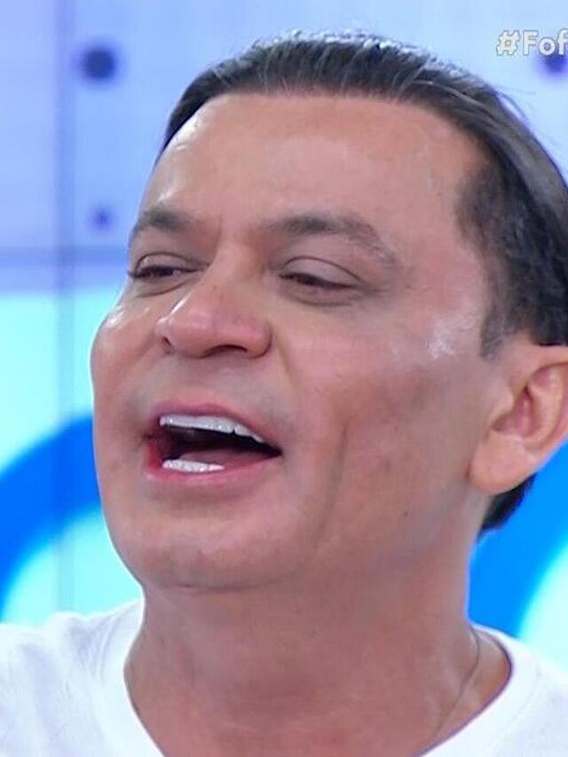 Frank Aguiar surpreende com harmonização facial (03/08)