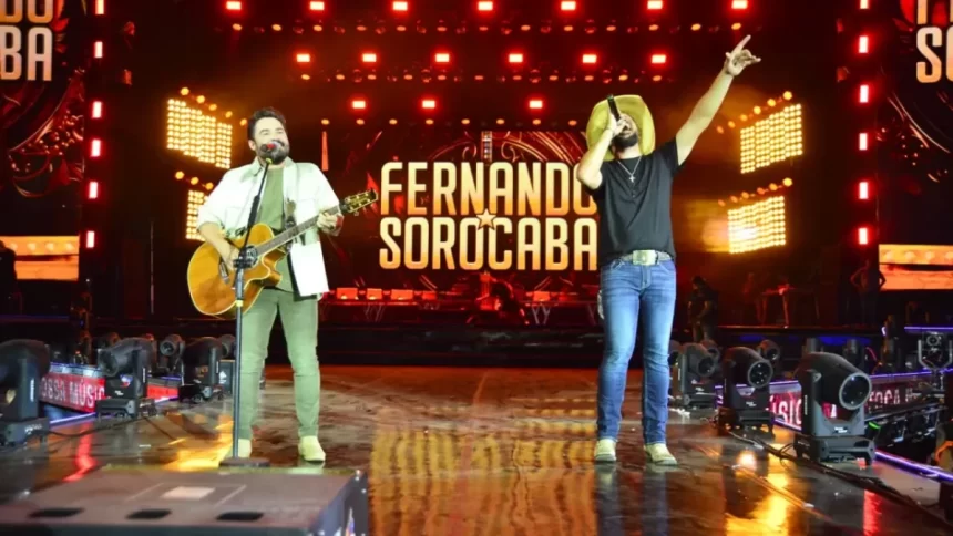 Fernando e Sorocaba em trecho do show no Jaguariúna Rodeo Festival