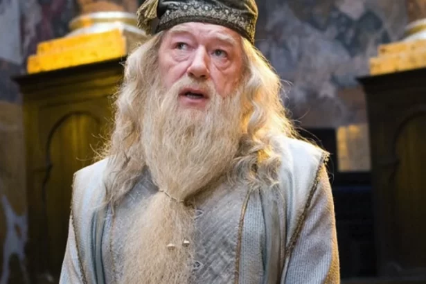 Michael Gambon, como Dumbledore de Harry Potter