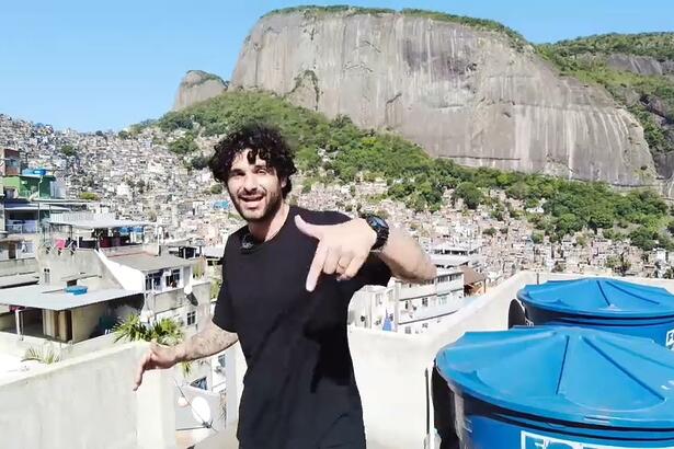 Rocky Cria na Rocinha gravando para o Domingo Espetacular