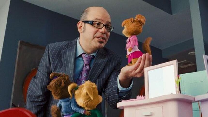 David Cross e os esquilos em trecho do filme Alvin e os Esquilos 3