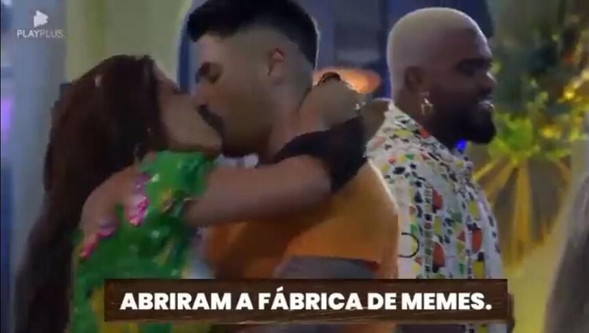 Jaquelline e Lucas se beijam em A Fazenda