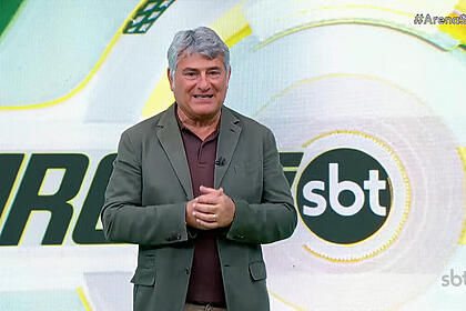 Cleber Machado no estúdio do Arena SBT