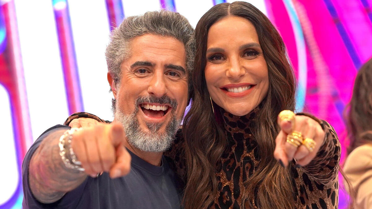 Marcos Mion e Ivete Sangalo no palco do Caldeirão