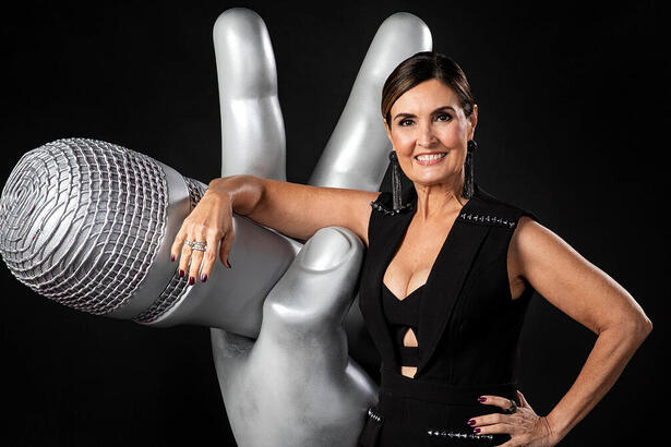 Fátima Bernardes em foto de divulgação do The Voice Brasil 12