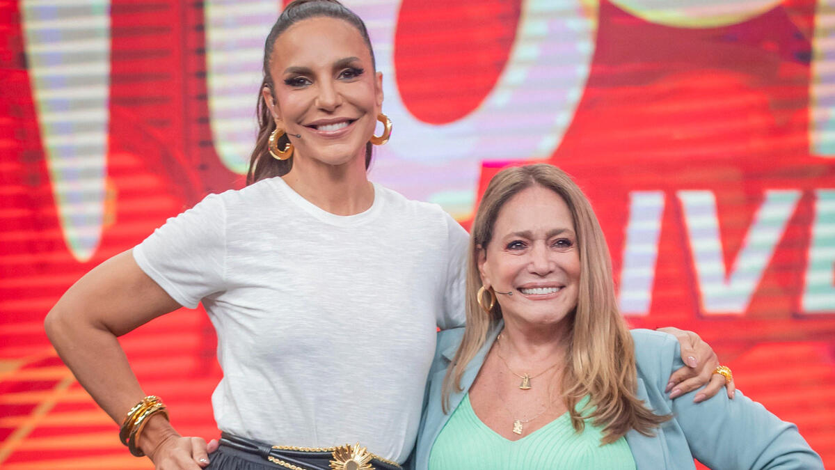 Ivete Sangalo e Susana Vieira no palco do Pipoca
