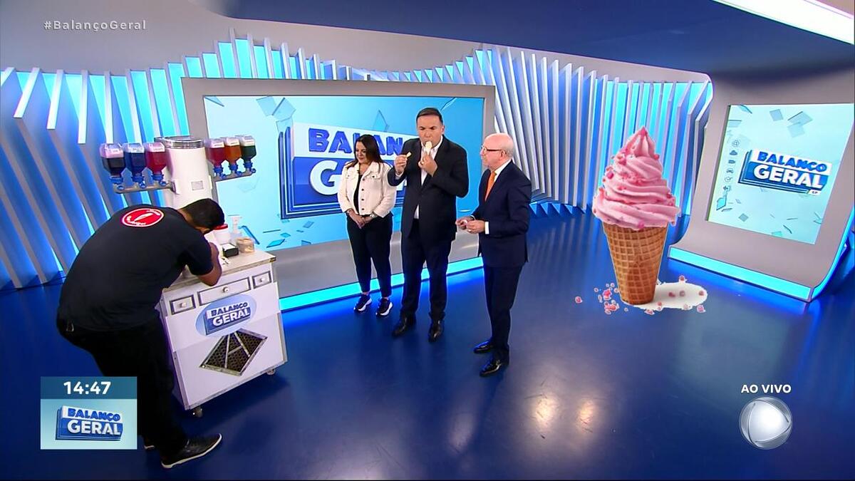 Telespectador tira sorvete na máquina para os apresentadores do Balanço Geral