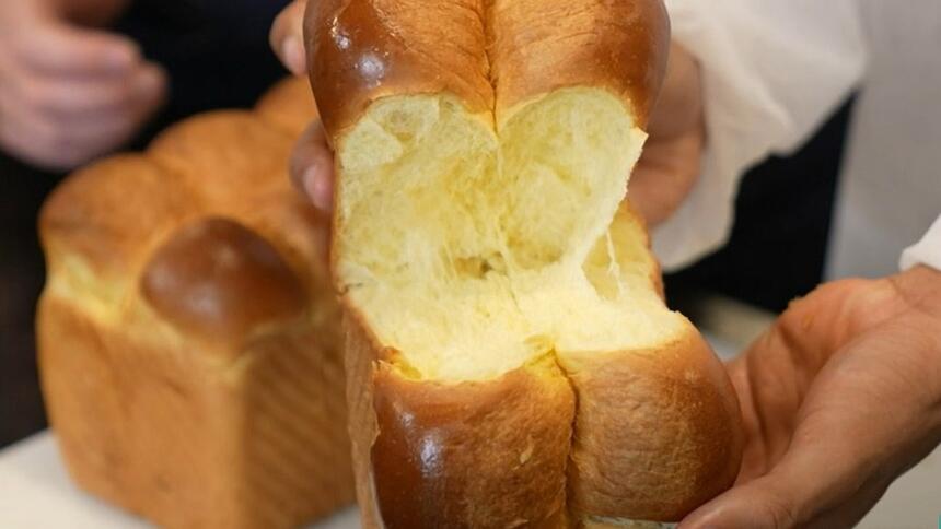 Brioche aberto no cenário do Mais Você