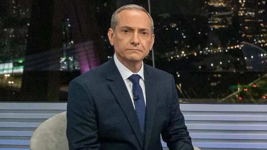 José Roberto Burnier no estúdio do SP2