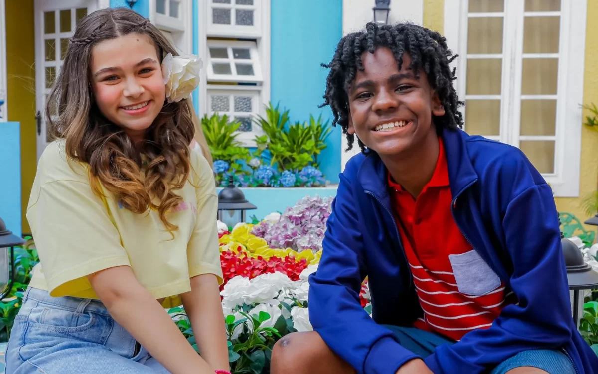 Protagonistas de A Infância de Romeu e Julieta