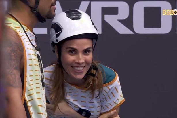 Wanessa Camargo sorrindo após voltar para a Prova do Líder