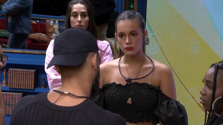 Juninho, Alane e Leidy Elin em trecho da treta no BBB 24