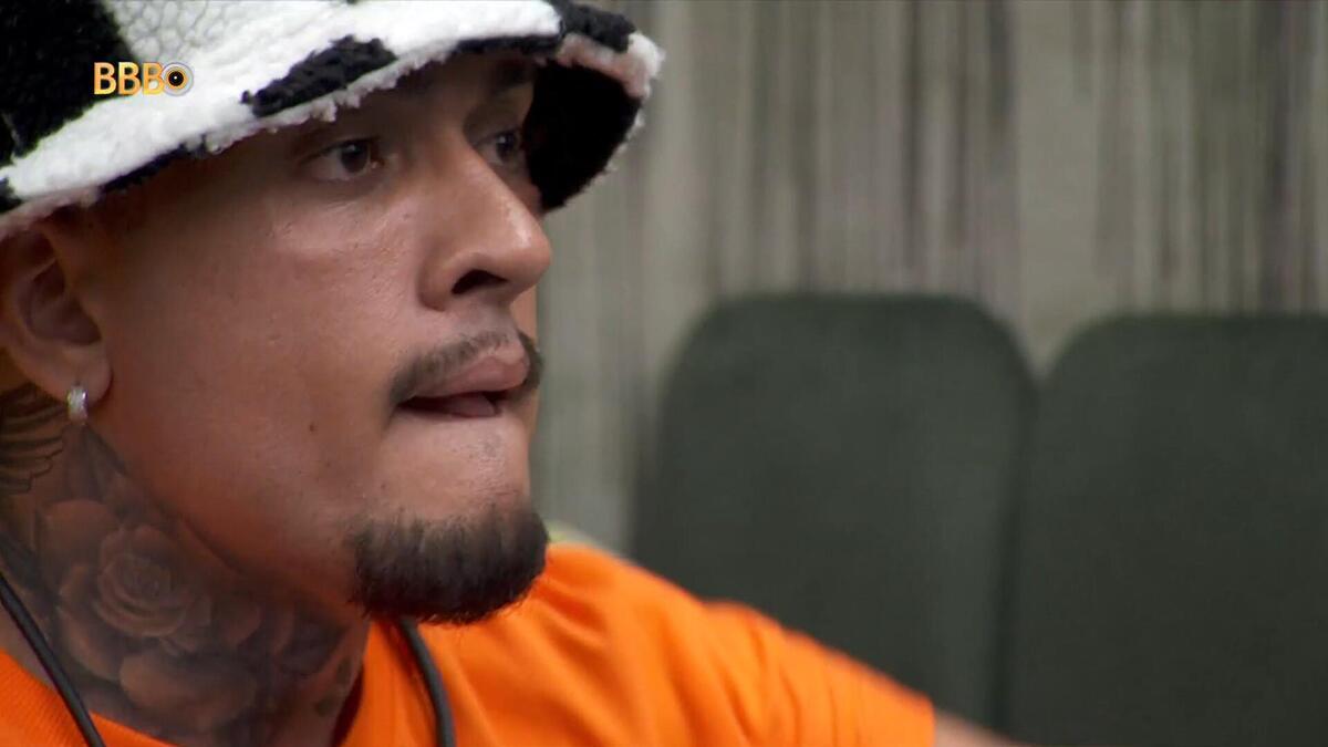 MC Bin Laden em conversa no quarto gnomo do bbb 24