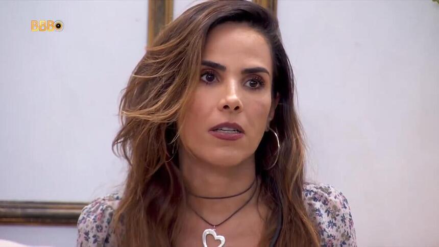 Wanessa Camargo em conversa na área externa do BBB 24