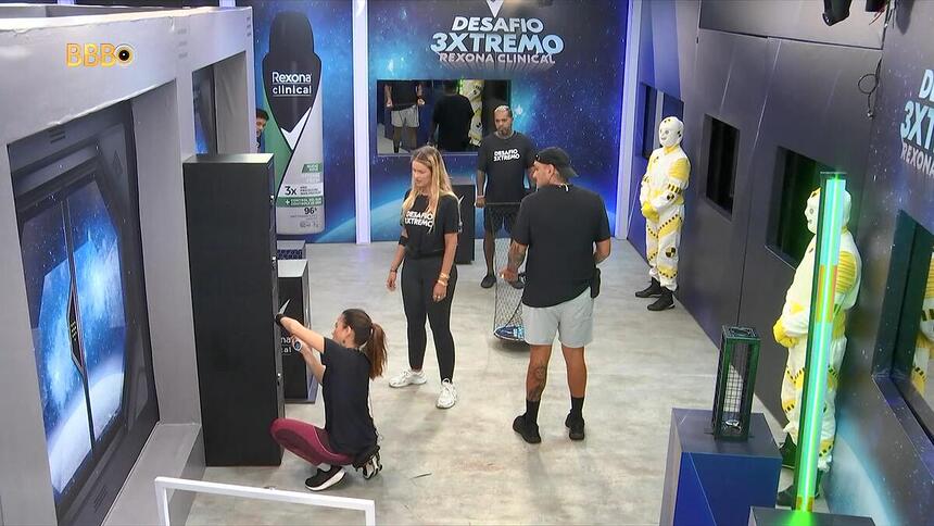 Wanessa, Yasmin, MC Bin Laden e Rodriguinho participando da atividade patrocinada do BBB 24