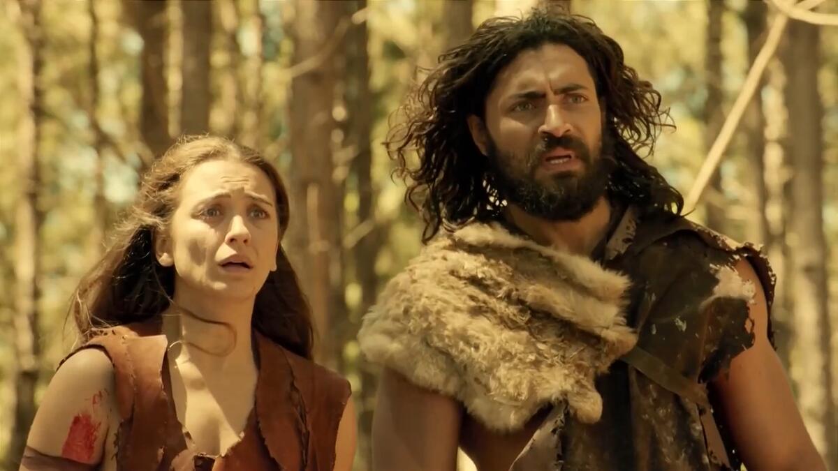 Eva e Adão em cena da novela Gênesis