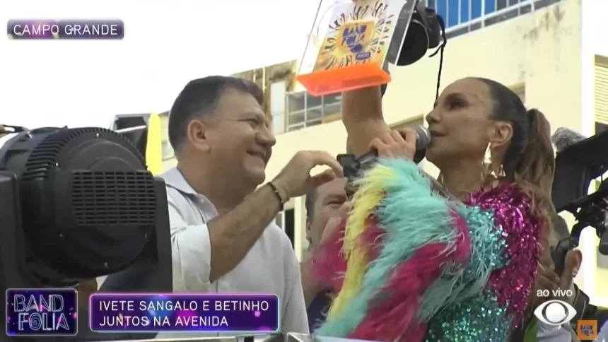 ivete recebe prêmio de musica do carnaval