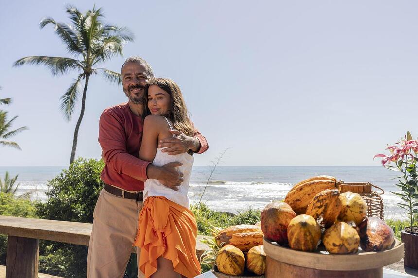 osé Inocêncio (Marcos Palmeira) e Mariana (Theresa Fonseca).