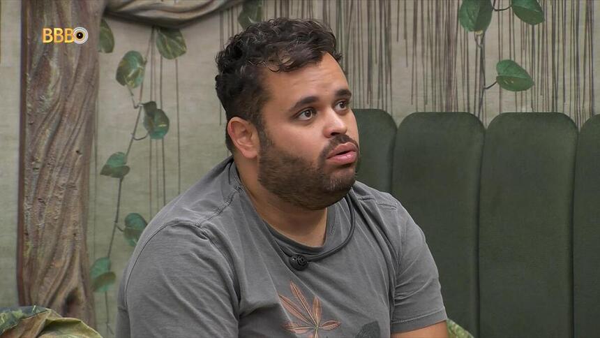 Michel assustado no quarto Gnomo após proposta de Fernanda no BBB 24