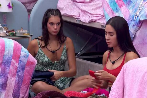 Alane e Isabelle em conversa no Quart Fada do BBB 24