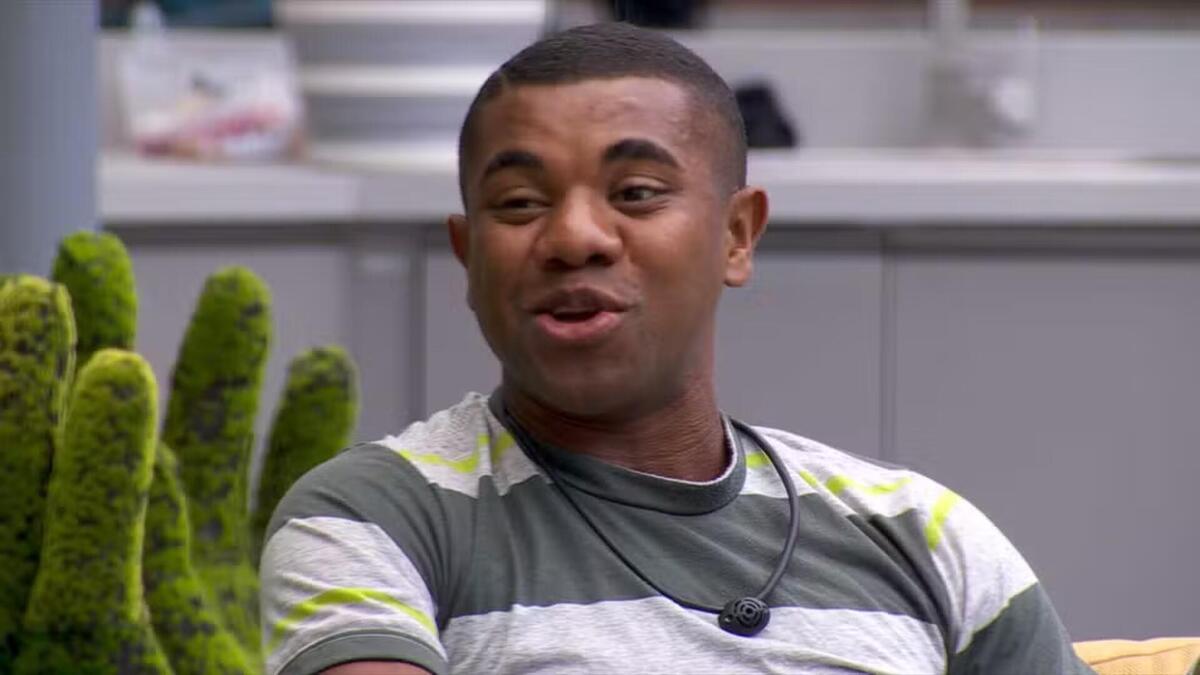 Davi sorrindo no BBB 24