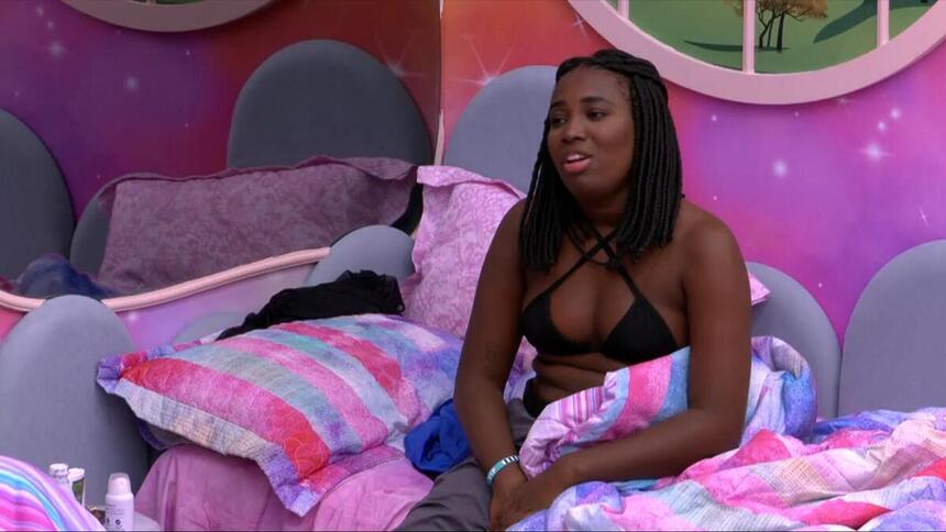 Leidy Elin em conversa no Quarto Fada do BBB 24