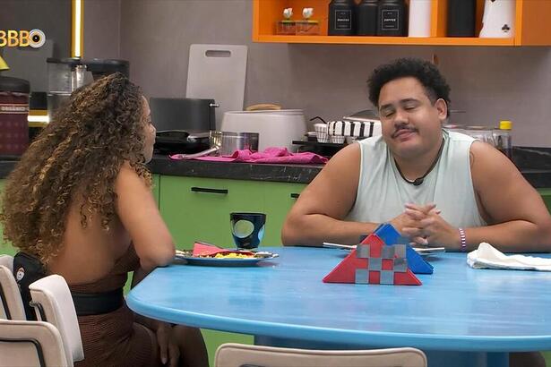 Pitel e Giovanna na cozinha do BBB 24