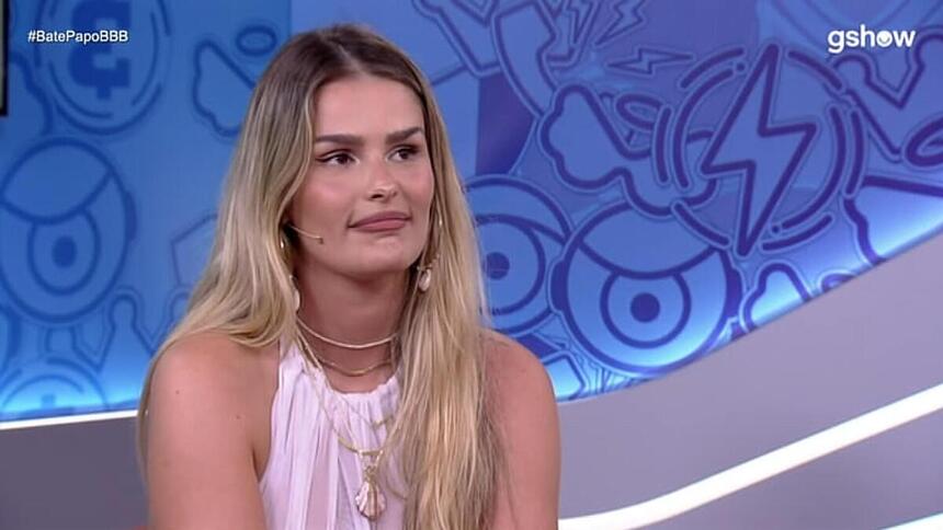 Yasmin durante participação no Bate-Papo BBB