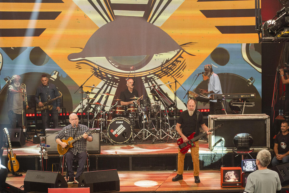 Paralamas do Sucesso no palco do Altas Horas