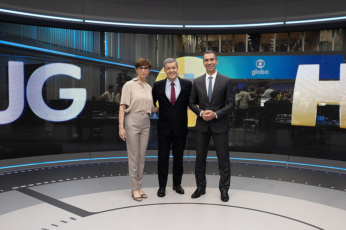 Renata Lo Prete, Roberto Kovalick e César Tralli no novo cenário do 'Jornal da Globo', 'Hora 1' e 'Jornal Hoje'