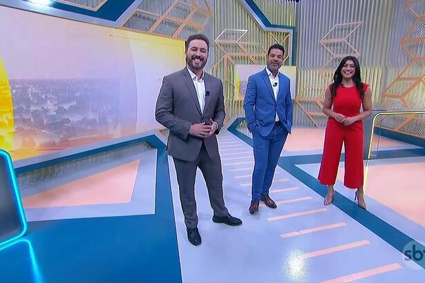 Darlisson Dutra, Felipe Malta e Daniele Brandi no novo cenário do Primeiro Impacto no SBT