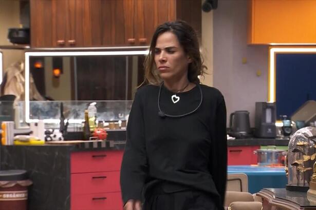 Wanessa Camargo anda pela casa até o confessionário, onde foi expulsa do BBB 24