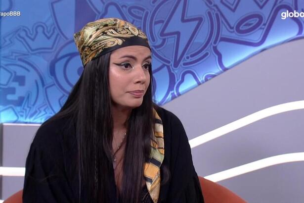 Fernanda durante participação no Bate-Papo BBB