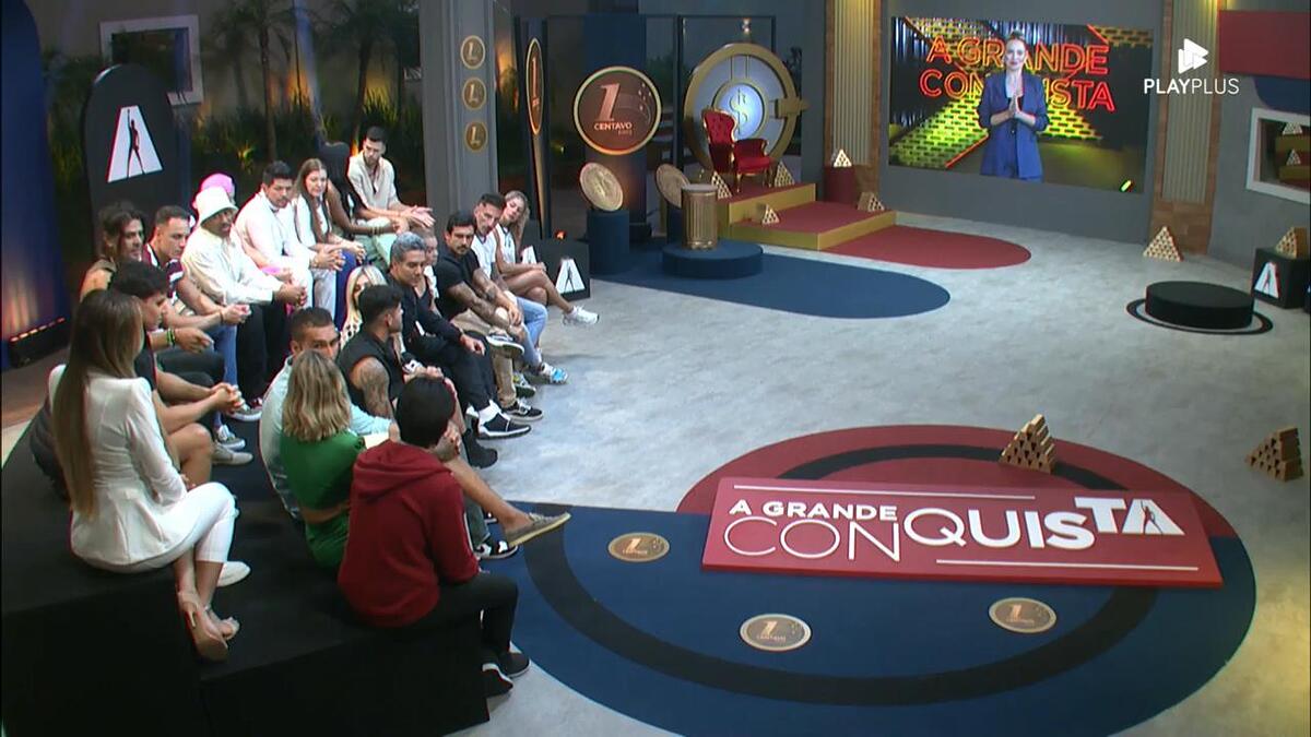 Conquisteiros no cenário do jogo da discórdia do A Grande Conquista 2