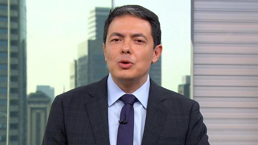 Alan Severiano, no estúdio do SP1, em trecho da apresentação no telejornal