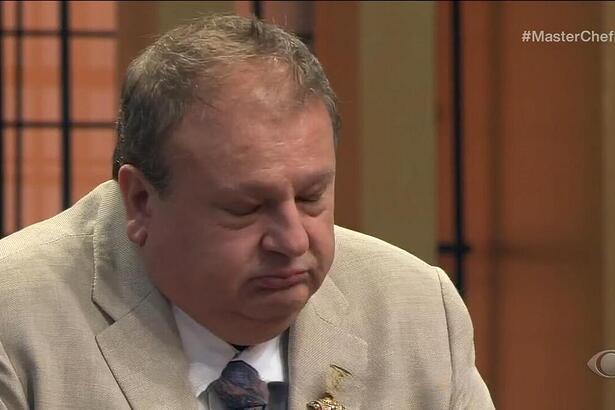 Erick Jacquin faz cara de nojo no MasterChef 2024