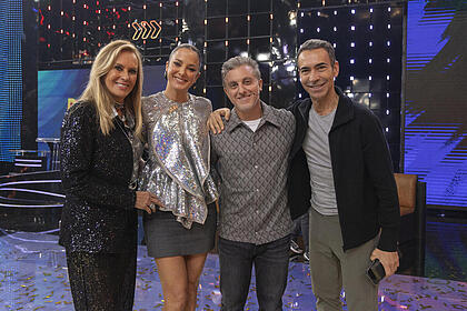 Domingão com Huck - Helo Pinheiro, Luciano Huck, Ticiane Pinheiro e Cesar Tralli