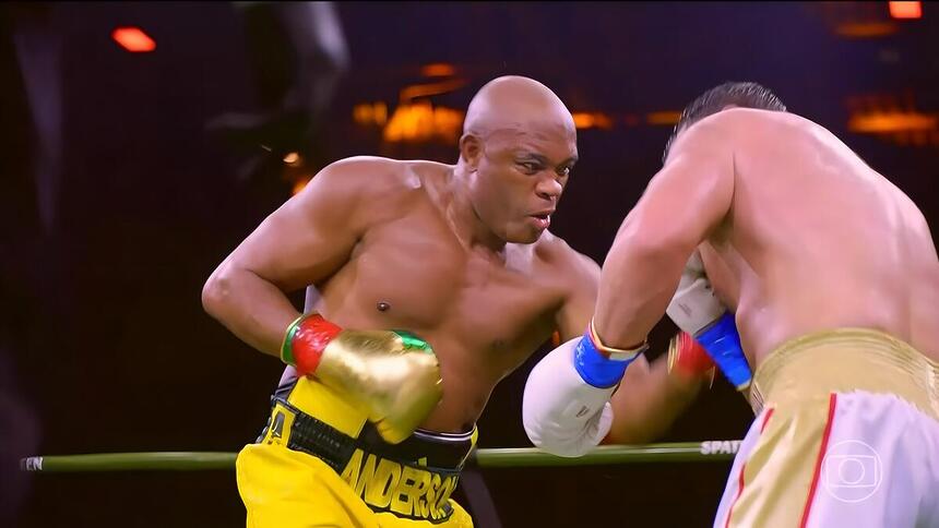 Luta entre Anderson Silva e Chael Sonnen no Spaten Fight Night