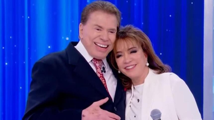 Iris Abravanel e Silvio Santos em foto juntos no Programa Silvio Santos