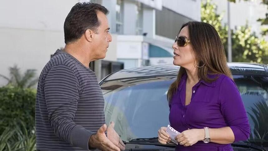 Tony Ramos e Gloria Pires em trecho do filme Se Eu Fosse Você 2