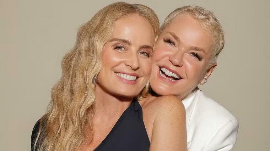 Angélica e Xuxa em foto juntas se abraçando