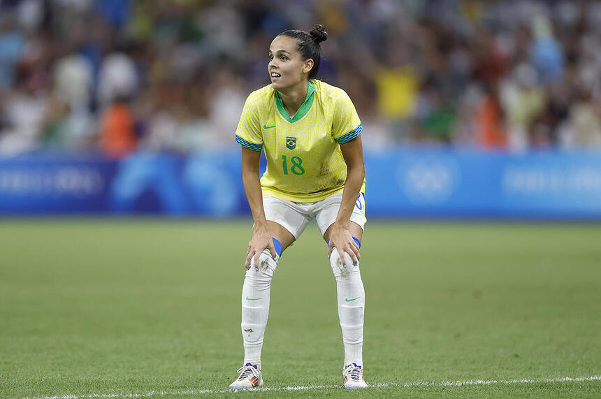 Gabi Portilho celebrando gol pela Seleção Feminina na Olimpíada