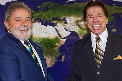 Lula e Silvio Santos juntos em uma foto posada, em imagem de arquivo