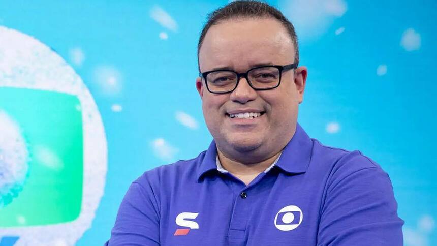 Everaldo Marques com o uniforme do esporte da TV Globo