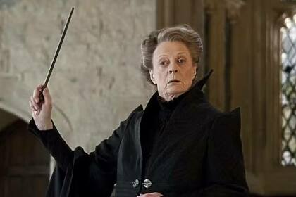 Maggie Smith, como Minerva McGonagall no filme Harry Potter