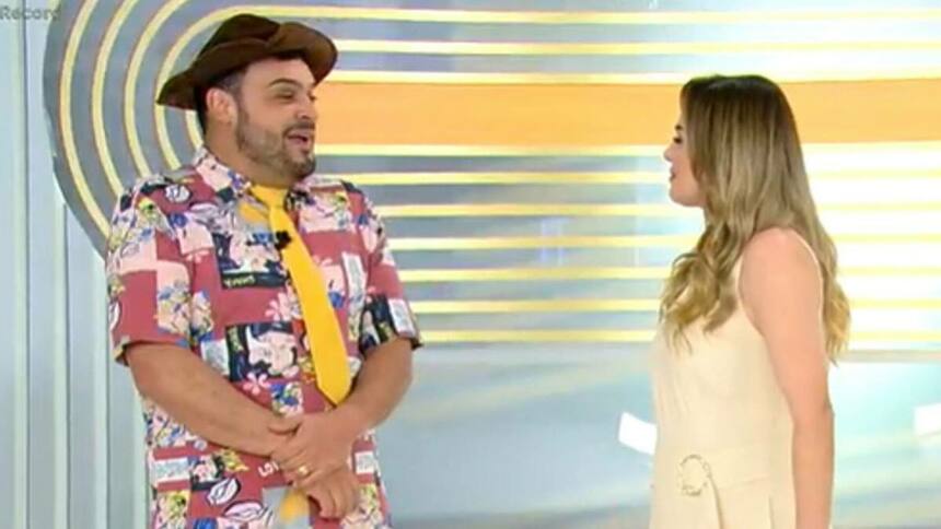 Matheus Ceará e Rachel Sheherazade juntos no Domingo Record