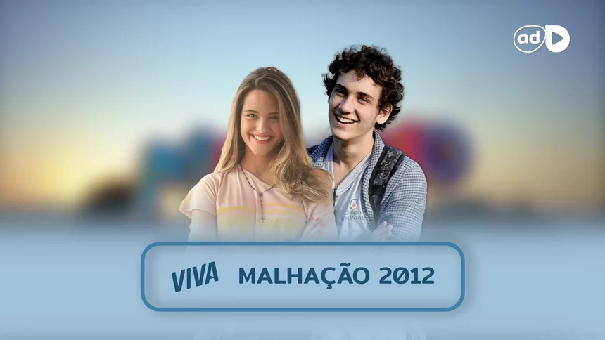 Protagonistas da novela Malhação 2012 na arte do resumo da novela no canal VIVA