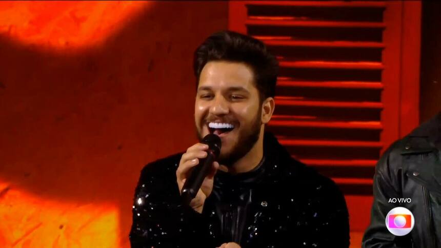 Lucca canta na final do Estrela da Casa na TV Globo