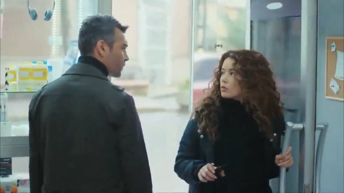 Sarp (Caner Cindoruk) e Sirin (Seray Kaya) frente a frente em capítulo de Força de Mulher